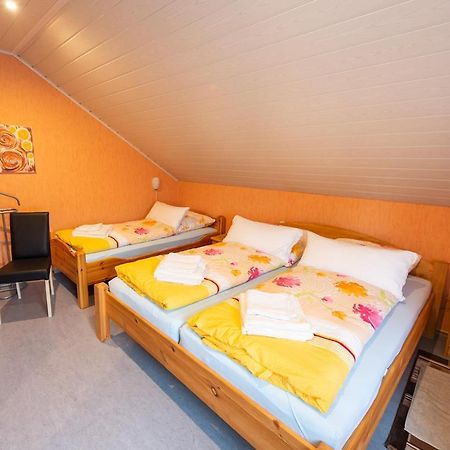 Ferienwohnung Virginija Ditscheid 외부 사진